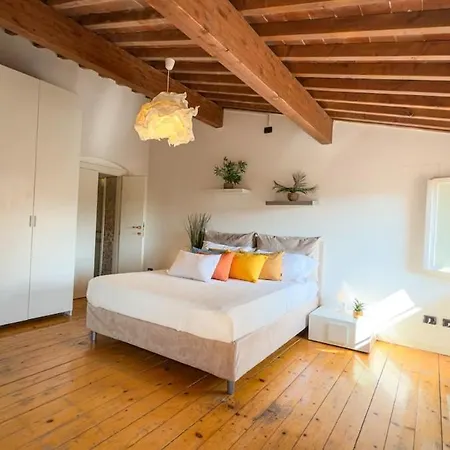 At Piazza Erbe Sky View Flat Free Parking * 로마