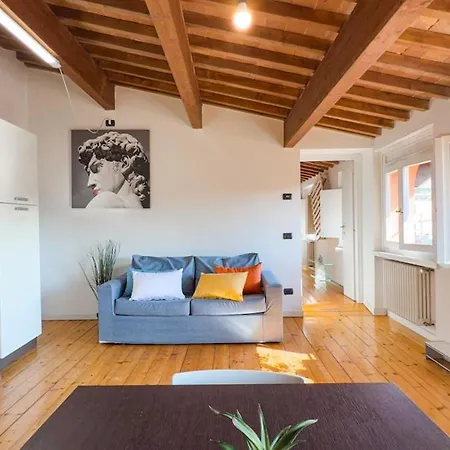 At Piazza Erbe Sky View Flat Free Parking