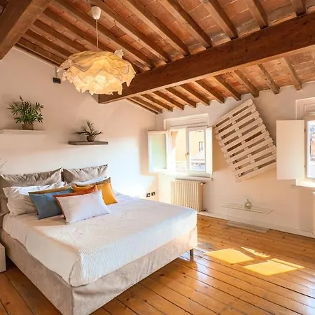 At Piazza Erbe Sky View Flat Free Parking